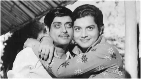 sharad pilgaonkar|sachin pilgaonkar's father sharad pilgaonkar.